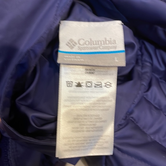 W Columbia Down Vest - Picture 5 of 7